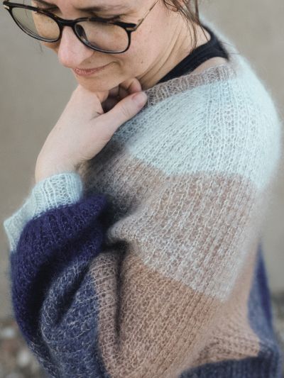 Morning Sweater Knitting Pattern – Oversized, V-Neck & Balloon Sleeves