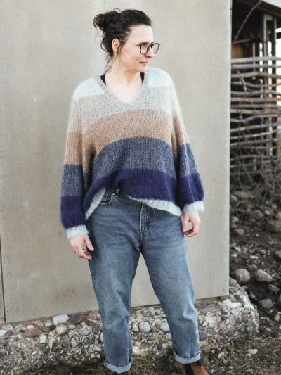 Morning Sweater Knitting Pattern – Oversized, V-Neck & Balloon Sleeves