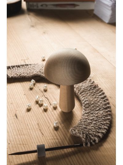 Darning mushroom darner