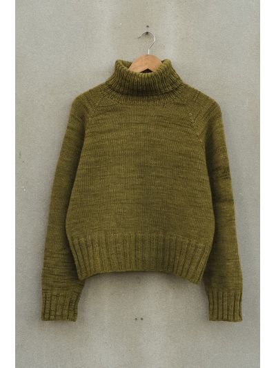 Turtleneck Sweater Knitting Pattern – Midi Length, Foldable Neck & Timeless Design