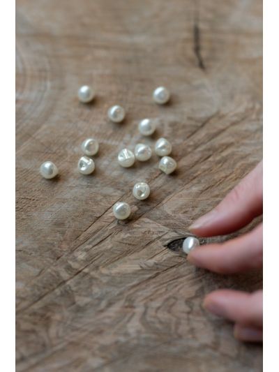 Mother-of-pearl buttons 10mm