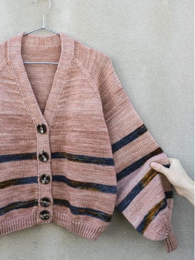 Verona Cardigan Knitting Pattern – Classic V-Neck, Balloon Sleeves & Raglan