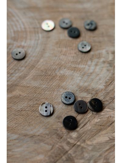 Tahitian pearl mussel buttons GOTS 14 mm