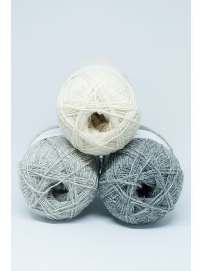 Ruke knit Wool yarn - Wool white colour (201), 100g