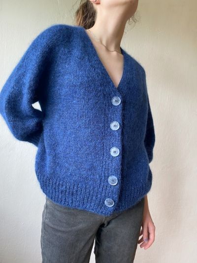 Mohair Weekend Cardigan Knitting Pattern – Hip-Length, V-Neck & Balloon Sleeves